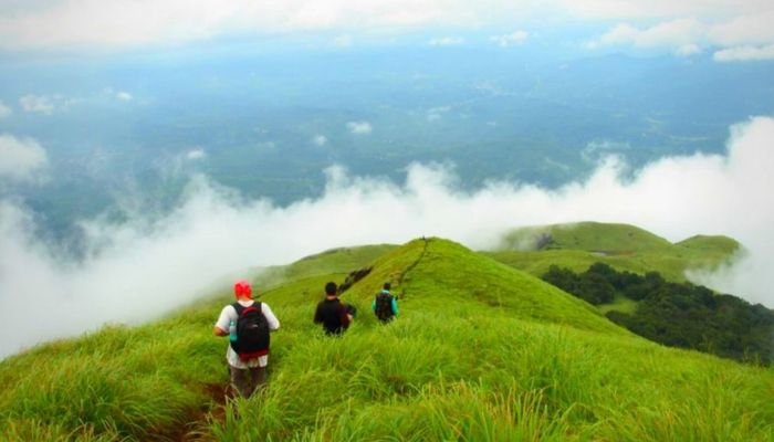Cheena Peak Trekking